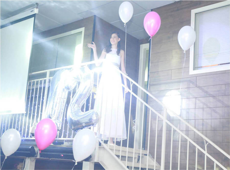 כלת בר מצווה חוגגת במועדון ניין